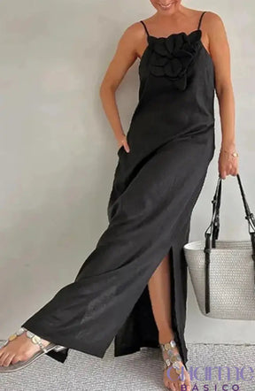 Vestido com aplicação de flor e bolsos AB267