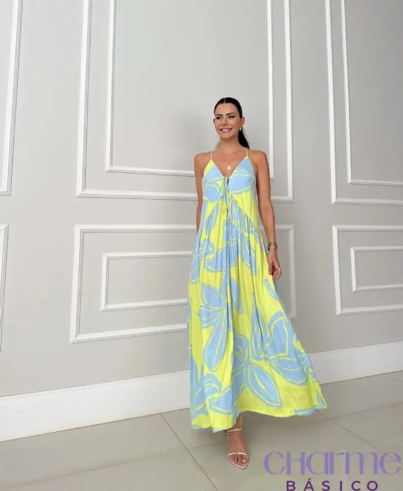 Vestido Aura – Leveza e Elegância para Cada Momento