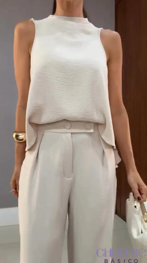 Conjunto Minimalista – Elegância e Conforto para um Estilo Sofisticado