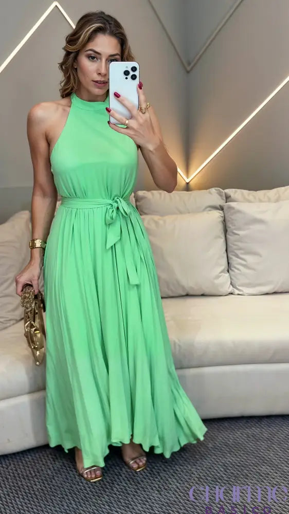 Vestido Olivia Grace – Elegância e Leveza em Perfeita Harmonia!