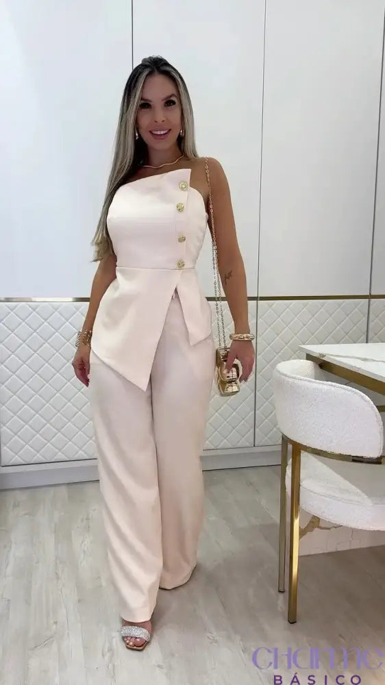 Conjunto Belle Époque – Elegância Sofisticada para Momentos Memoráveis