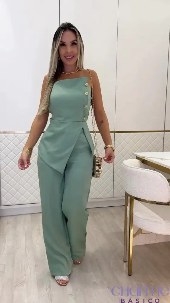 Conjunto Belle Époque – Elegância Sofisticada para Momentos Memoráveis