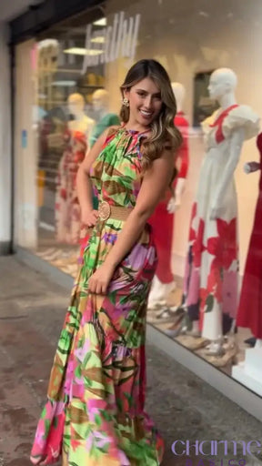 Vestido Tropical Paraíso - Vibração e Elegância para os Dias de Sol