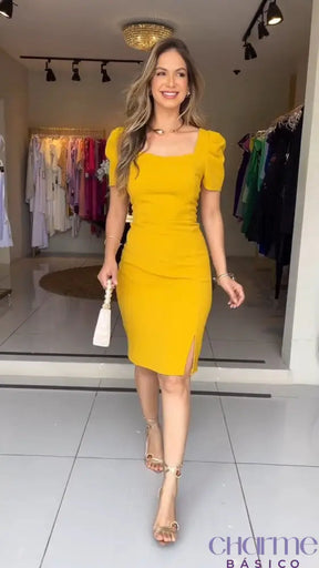 Vestido Primrose – A Elegância que Vai Fazer Você Brilhar!