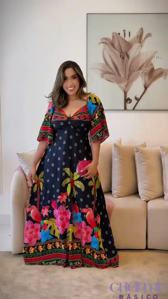 Vestido Lívia – Sofisticação e Leveza para Todas as Ocasiões